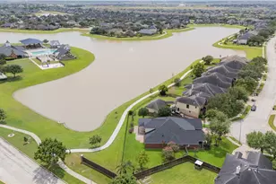 8931 Henrico Ln, Rosenberg, TX 77469 - Photo 40