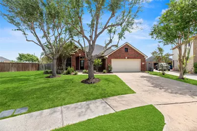 8931 Henrico Lane, Rosenberg, TX 77469 - Photo 2