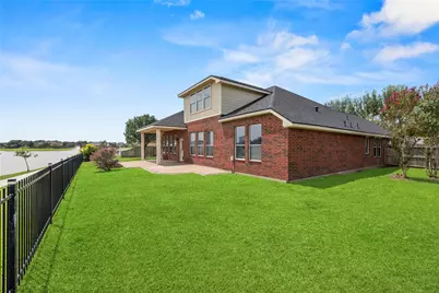 8931 Henrico Lane, Rosenberg, TX 77469 - Photo 34