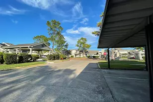 12250 Coppertree Ln, Houston, TX 77035 - Photo 16