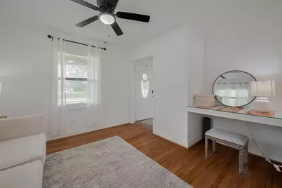8057 Ridgeview Drive, Houston, TX 77055 - Photo 6