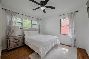 8057 Ridgeview Dr, Houston, TX 77055 - Photo 24