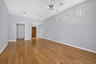 9825 Meredith Elise Ct, Houston, TX 77025 - Photo 10