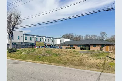 719 E Whitney Street, Houston, TX 77022 - Photo 1