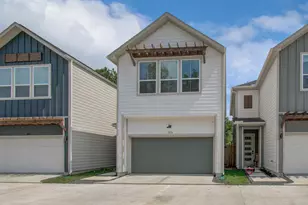 970 Highland Sound Ln, Houston, TX 77091 - Photo 32