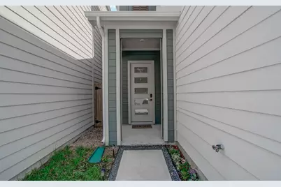 970 Highland Sound Lane, Houston, TX 77091 - Photo 28
