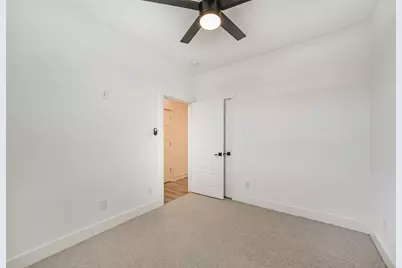 8321 Springwood Canyon Lane, Houston, TX 77055 - Photo 32