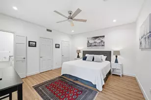 9584 Briar Forest Dr, Houston, TX 77063 - Photo 20