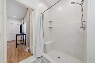9584 Briar Forest Dr, Houston, TX 77063 - Photo 24