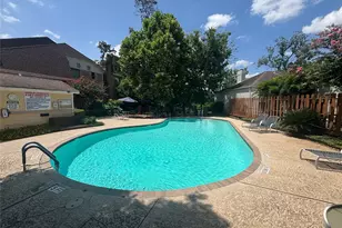 9584 Briar Forest Dr, Houston, TX 77063 - Photo 34