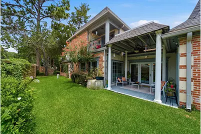 9584 Briar Forest Drive, Houston, TX 77063 - Photo 32