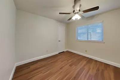 9103 Wallingham Court, Spring, TX 77379 - Photo 14