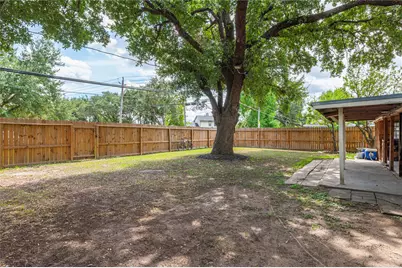 10415 Leawood Boulevard, Houston, TX 77099 - Photo 36