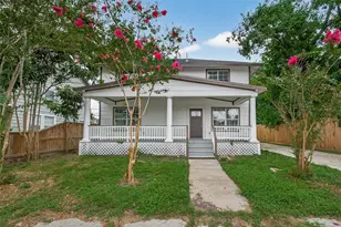 1933 Santa Rosa St, Houston, TX 77023 - Photo 2