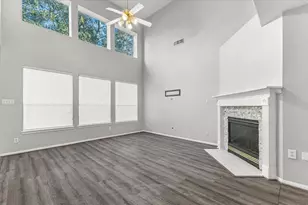 2222 Keeran Point Ct, Sugar Land, TX 77498 - Photo 4