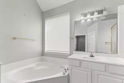 2222 Keeran Point Court, Sugar Land, TX 77498 - Photo 20