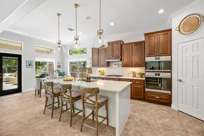 26 Winhall Place, The Woodlands, TX 77354 - Photo 6
