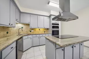 727 Bunker Hill Rd, Houston, TX 77024 - Photo 12
