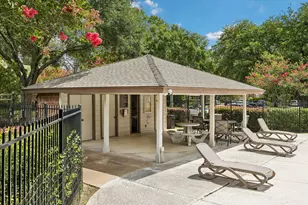 727 Bunker Hill Rd, Houston, TX 77024 - Photo 44