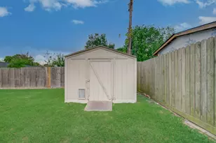 10510 Kittrell St, Houston, TX 77034 - Photo 4