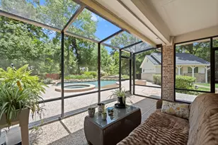 8961 Fallsbrook Ct, Conroe, TX 77302 - Photo 36