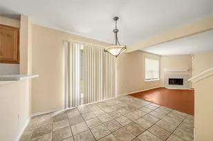 1938 Courtside Pl Dr, Missouri City, TX 77489 - Photo 2