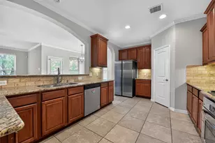 6 S Marshside Pl, Spring, TX 77389 - Photo 14