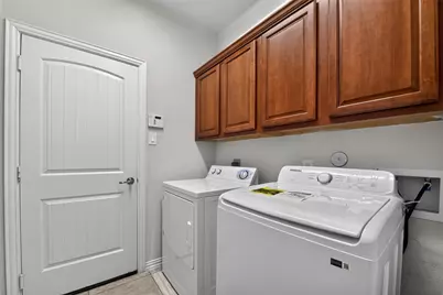 6 S Marshside Place, Spring, TX 77389 - Photo 20