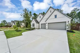 16155 Rustling Woods Rd, Conroe, TX 77302 - Photo 2