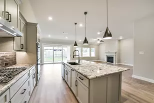 16155 Rustling Woods Rd, Conroe, TX 77302 - Photo 12