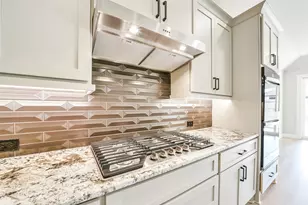 16155 Rustling Woods Rd, Conroe, TX 77302 - Photo 14