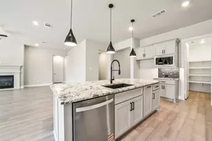 16155 Rustling Woods Rd, Conroe, TX 77302 - Photo 16