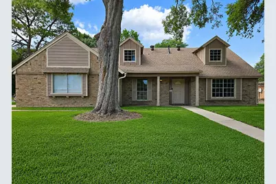 1403 Neptune Lane, Houston, TX 77062 - Photo 1