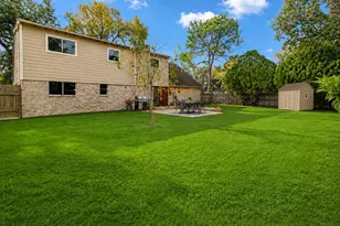 1403 Neptune Ln, Houston, TX 77062 - Photo 22