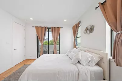 2239 N Macgregor Way, Houston, TX 77004 - Photo 32