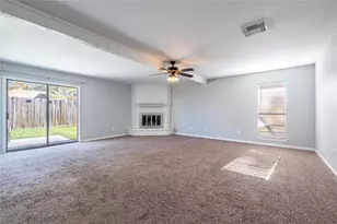 10215 Kirkwren Dr, Houston, TX 77089 - Photo 8