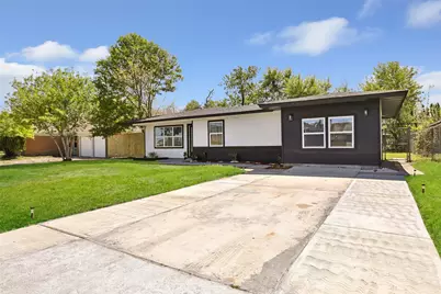 6152 Doulton Drive, Houston, TX 77033 - Photo 4