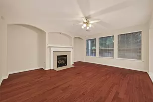119 Ledgestone, The Woodlands, TX 77382 - Photo 6