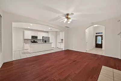 119 Ledgestone, The Woodlands, TX 77382 - Photo 8