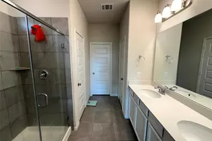 7076 Silverleaf Oak St, Conroe, TX 77304 - Photo 8