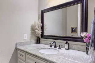 1010 Nicholson St, Houston, TX 77008 - Photo 14