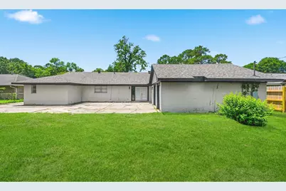 1310 Burning Tree Road, Houston, TX 77339 - Photo 30