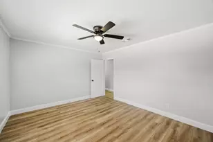 1310 Burning Tree Rd, Houston, TX 77339 - Photo 16