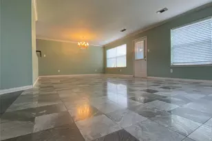 8122 Golf Green Cir, Houston, TX 77036 - Photo 4