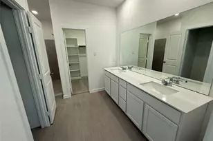 9307 Long Fin Dr, Baytown, TX 77521 - Photo 16