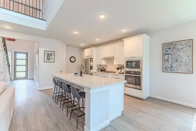 65 Sunrise Crest Trl, Tomball, TX 77375 - Photo 6