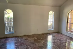 4722 Woodside St, Houston, TX 77023 - Photo 4