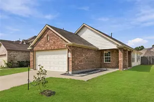 17547 Desmond St, Humble, TX 77346 - Photo 2