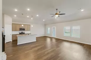 8634 Jetty Glen Dr, Cypress, TX 77493 - Photo 18