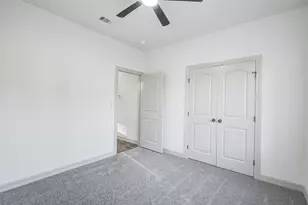 52 Leeder Ct, Lake Jackson, TX 77566 - Photo 34